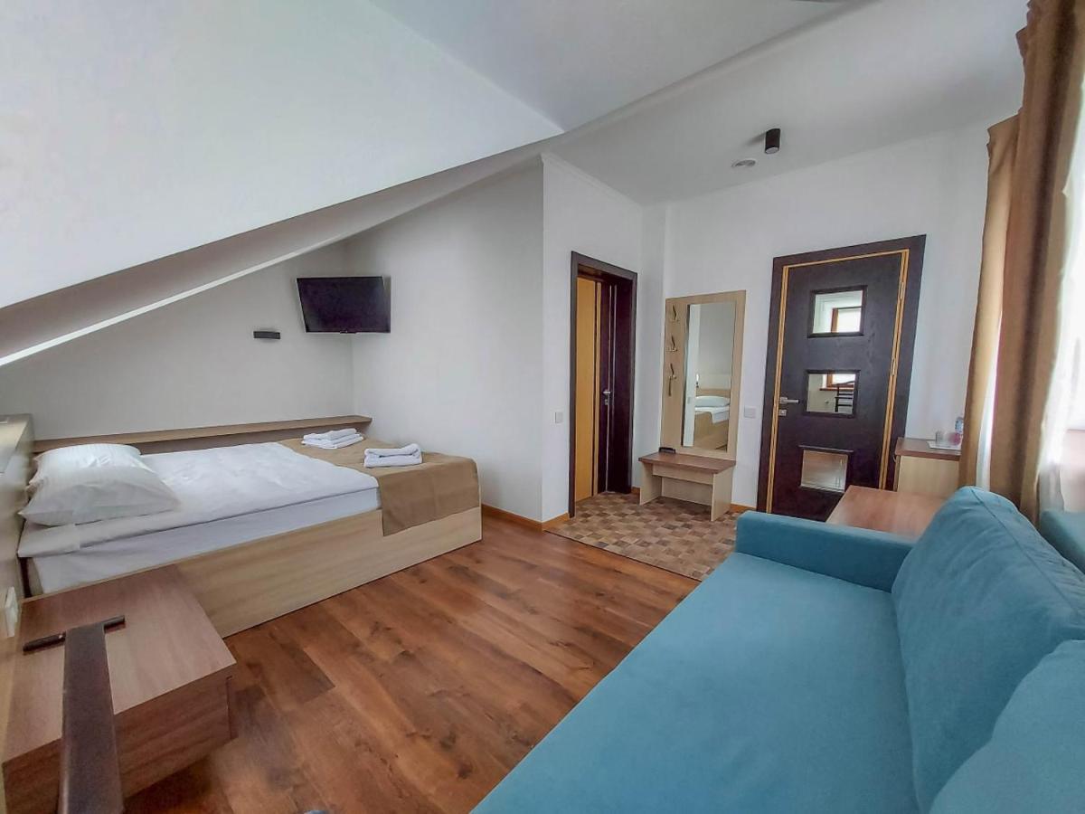 Graff Hotel Dnipro Eksteriør billede