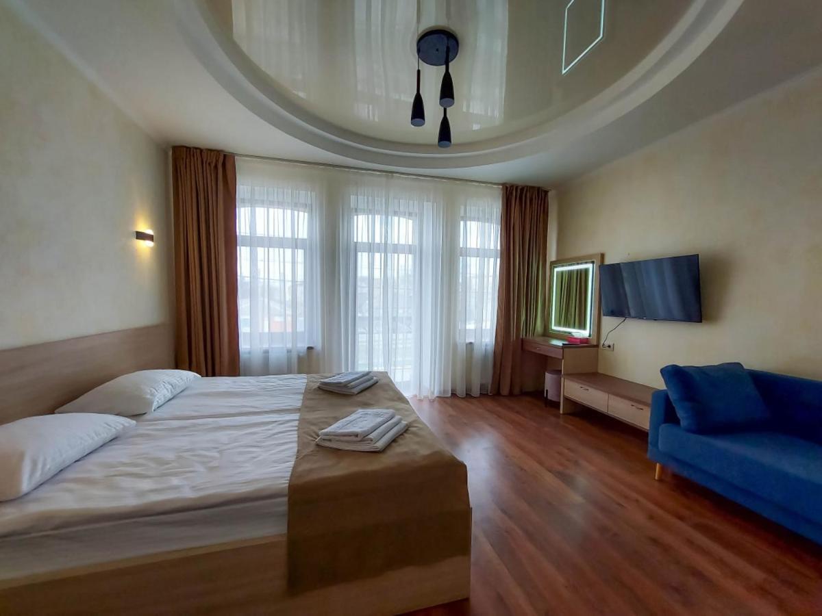 Graff Hotel Dnipro Eksteriør billede