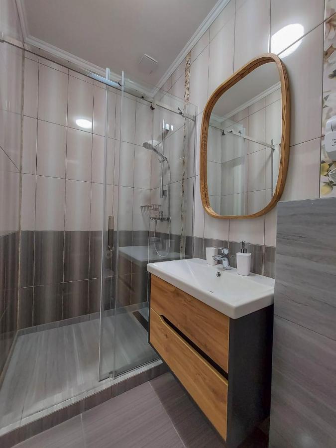 Graff Hotel Dnipro Eksteriør billede